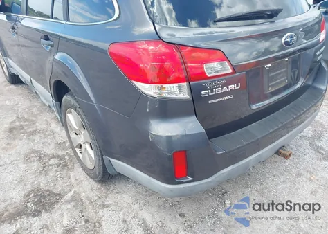 2010 Subaru Outback 3.6R Limited from USA, damaged, VIN 4S4BRDKC8A2369588